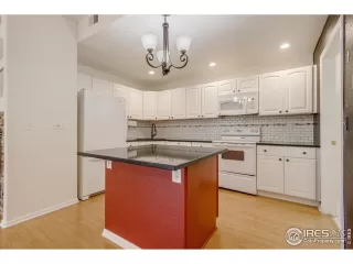 Photo #5: 1013754 Listing 