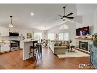 Photo #1: 1013864 Listing