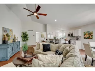 Photo #3: 1013864 Listing