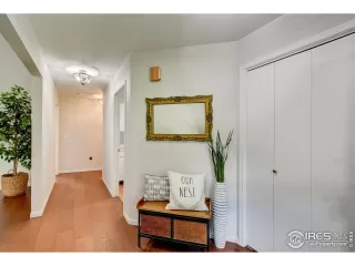 Photo #4: 1013864 Listing