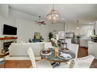 Photo #6: 1013864 Listing