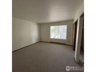 Photo #2: 1013918 Listing