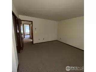 Photo #3: 1013918 Listing