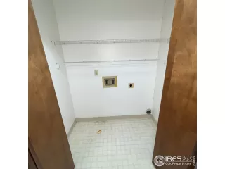 Photo #5: 1013918 Listing