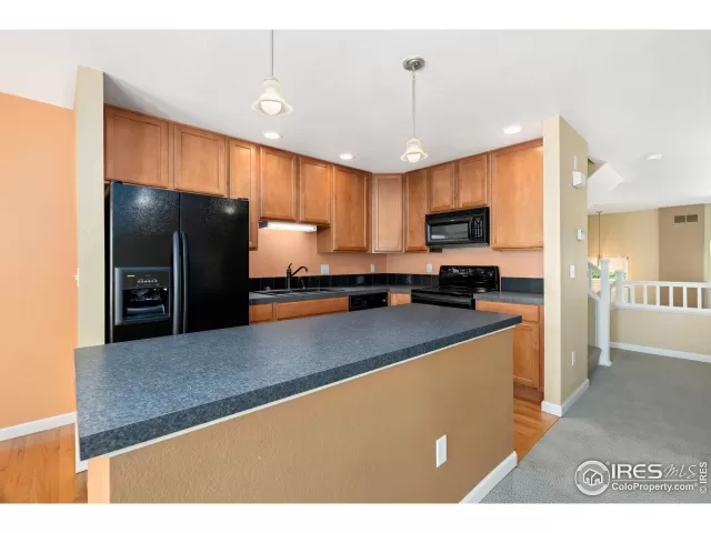 MLS: 1013983 Condo For Sale