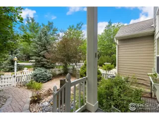 Photo #4: 1013983 Listing