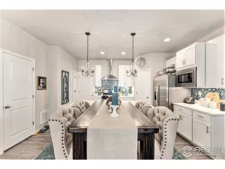 Photo #3: 1014028 Listing