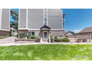 Photo #3: 1014173 Listing