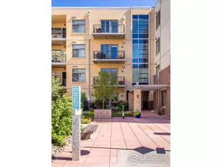 Photo #2: 1014318 Listing