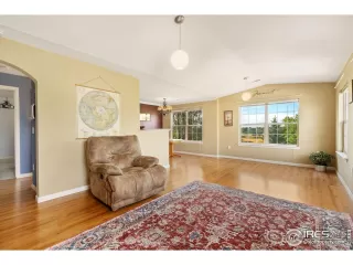 Photo #3: 1014396 Listing