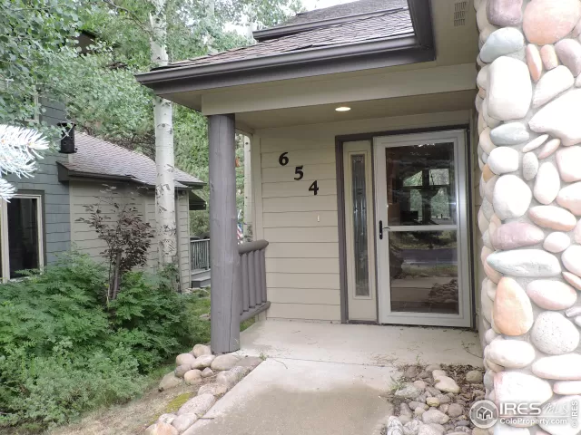 MLS: 1014414 Condo For Sale