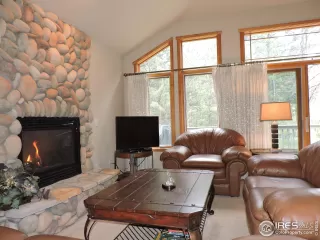 Photo #1: 1014414 Listing