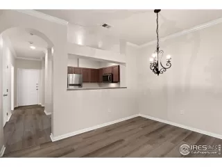 Photo #5: 1014435 Listing