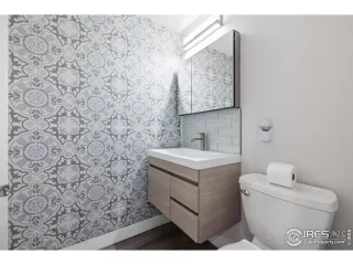 Photo #6: 1014479 Listing