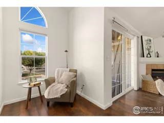 Photo #5: 1014543 Listing