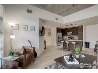 Photo #2: 1014550 Listing