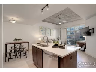 Photo #5: 1014550 Listing