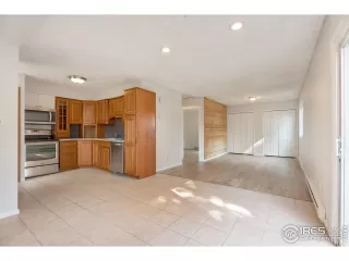 Photo #5: 1014576 Listing