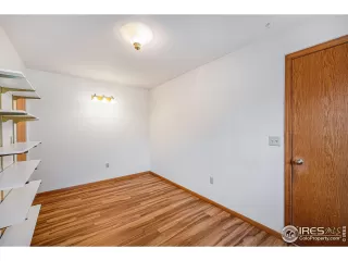 Photo #3: 1014639 Listing