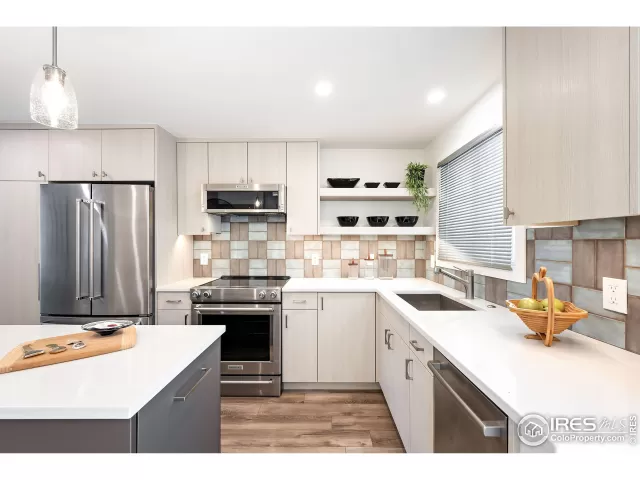 MLS: 1014752 Condo For Sale