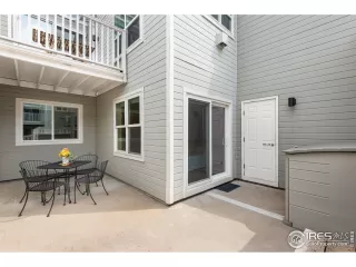 Photo #6: 1014771 Listing