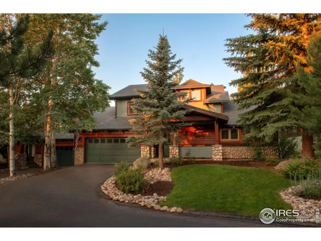 MLS: 1014802 Condo For Sale