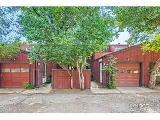 Photo #5: 1014894 Listing