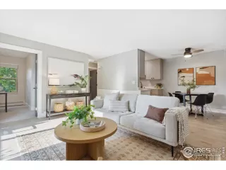 Photo #2: 1014897 Listing