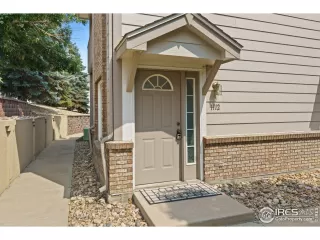 Photo #3: 1014924 Listing