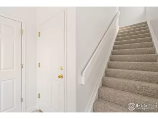 Photo #4: 1014924 Listing