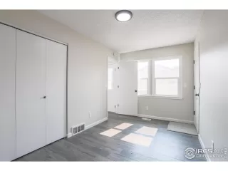 Photo #3: 1014985 Listing