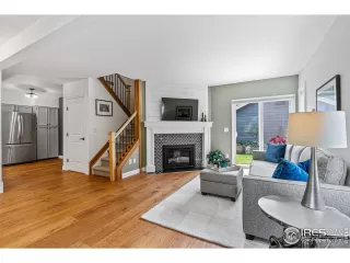 Photo #1: 1015041 Listing 