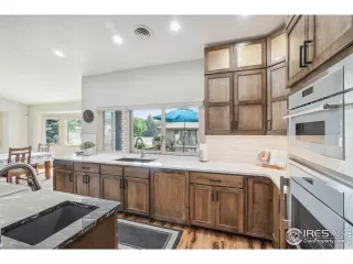 Photo #5: 1015092 Listing 