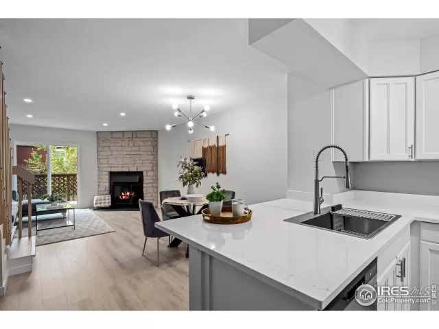 MLS: 1015094 Condo For Sale