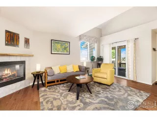 Photo #2: 1015169 Listing