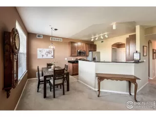 Photo #3: 1015219 Listing