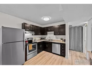 Photo #4: 1015267 Listing 