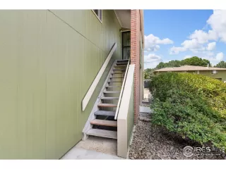 Photo #2: 1015395 Listing