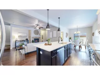 Photo #3: 1015407 Listing