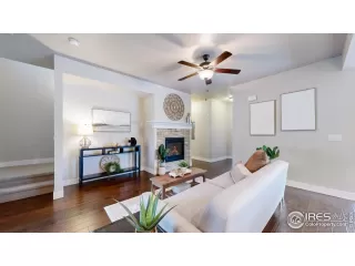 Photo #4: 1015407 Listing