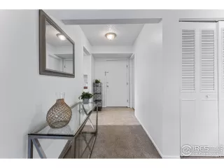 Photo #6: 1015448 Listing