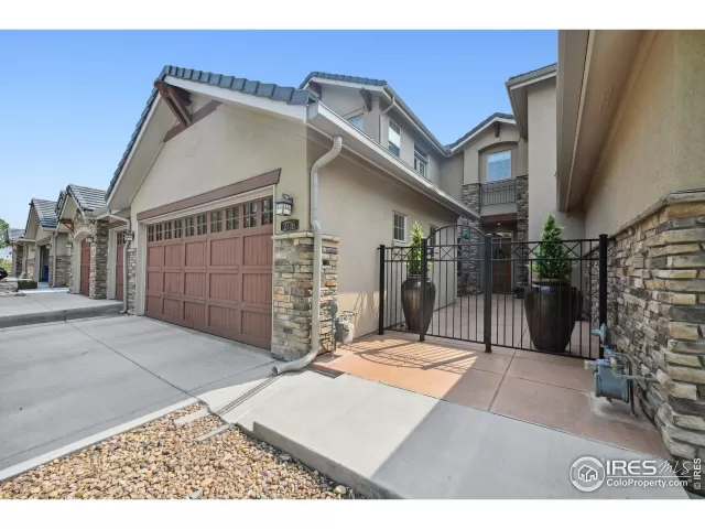 MLS: 1015478 Condo For Sale