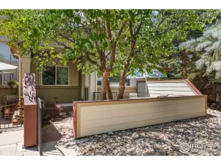 Photo #1: 1015479 Listing