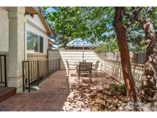 Photo #2: 1015479 Listing