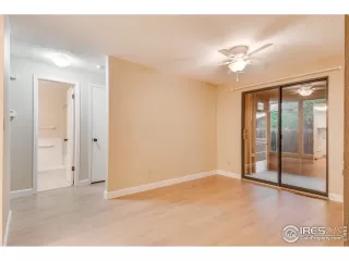 Photo #6: 1015554 Listing