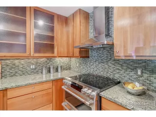 Photo #5: 1015567 Listing 