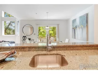 Photo #6: 1015567 Listing 