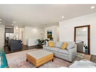 Photo #2: 1015596 Listing