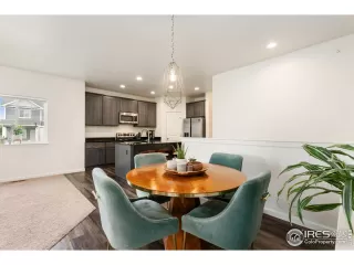 Photo #4: 1015596 Listing