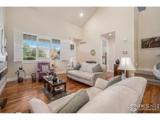 Photo #3: 1015613 Listing